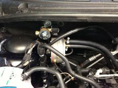Im Motorraum des Skoda Roomster 1.2 TSi 77 befindet sich der Autogasverdampfer